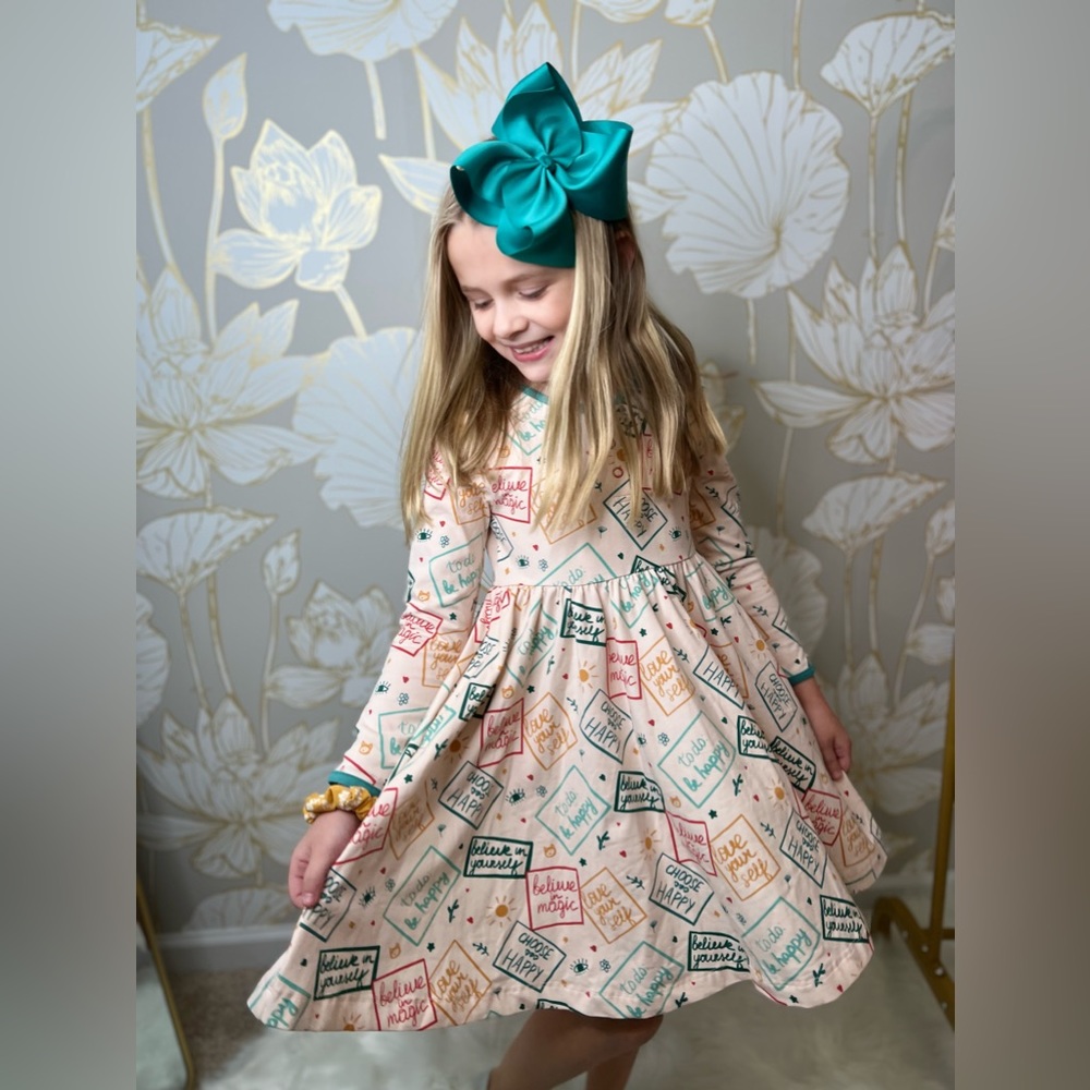 Affirmation dress by Finding Foxtale. annastowe.findingfoxtale.com